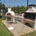 Villa Mega Pool And Bbq Villa *