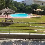 Mega Pool And Bbq Villa Kato Diminio