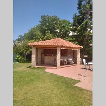 Mega Pool And Bbq Villa *