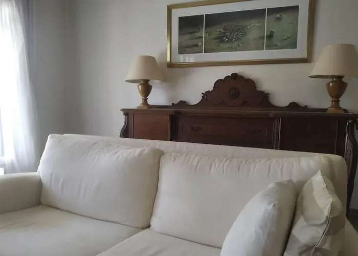 Mega Pool And Bbq Villa