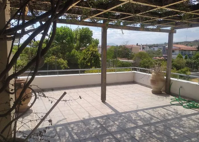 Mega Pool And Bbq Villa Kato Diminio