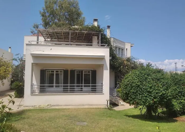 Вилла Mega Pool And Bbq Villa Kato Diminio